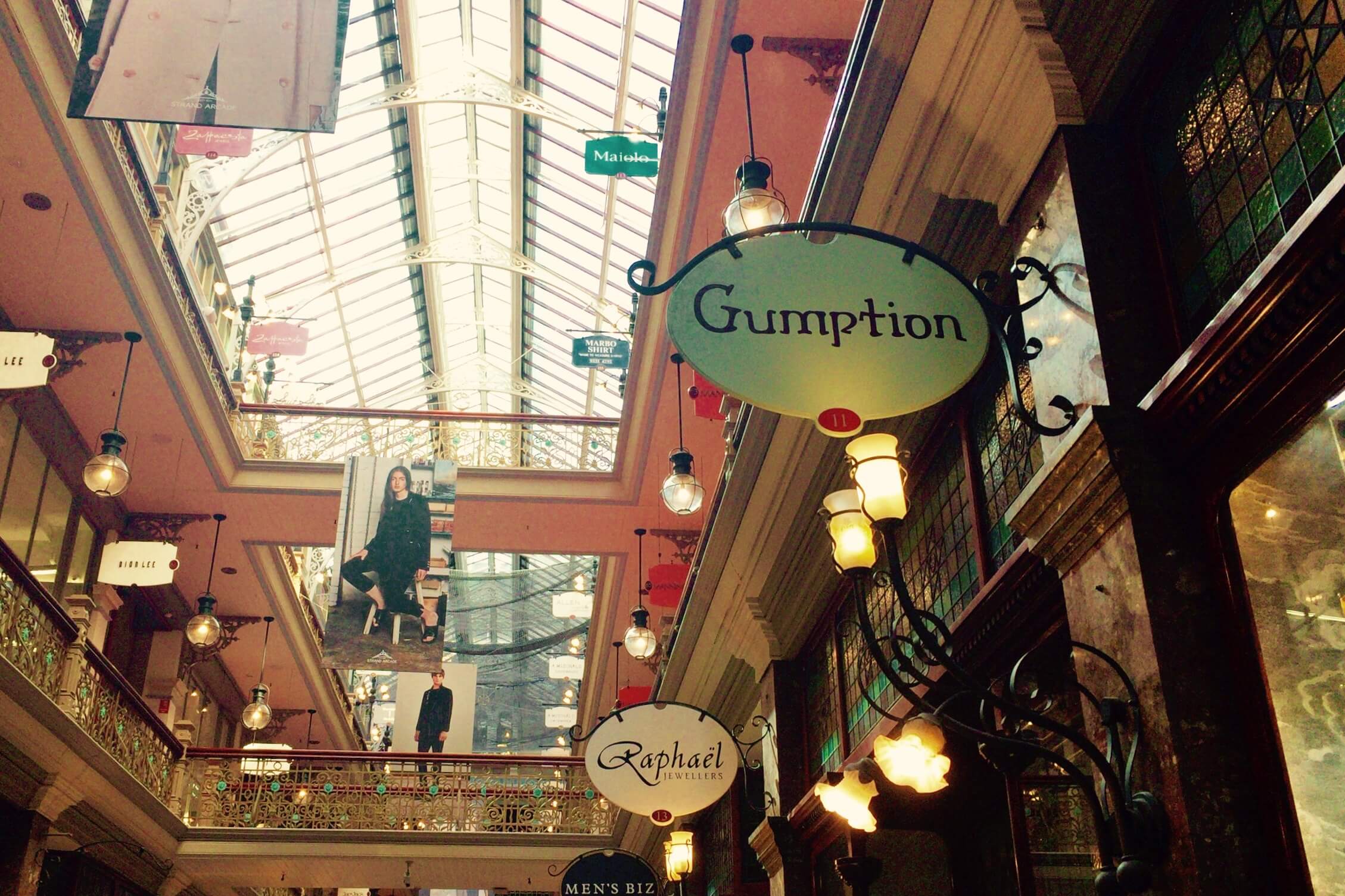 行列が絶えないコーヒー店、Gumption！